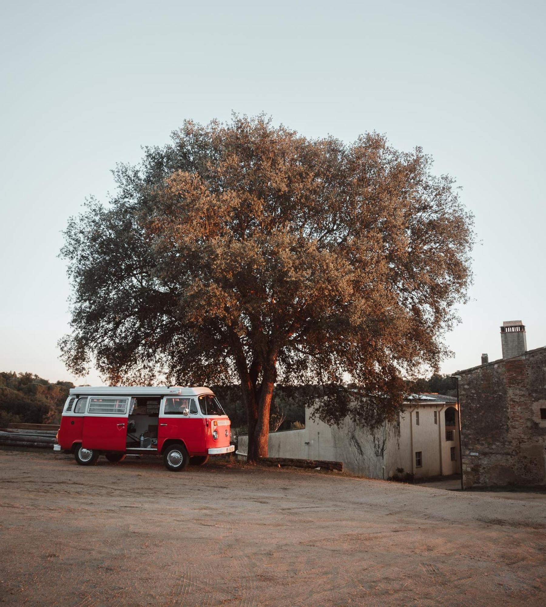 Retro Vw Kombi T2 Campervan L'Hospitalet de Llobregat Kültér fotó